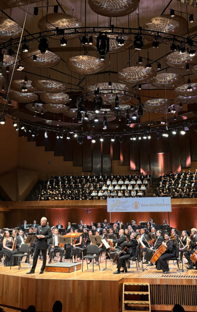 Gala Save the Children - Orquesta Sinfónica de Minería