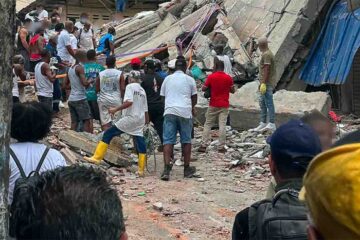 PORTADA EDIFICIO COLAPSADO TERREMOTO COLOMBIA