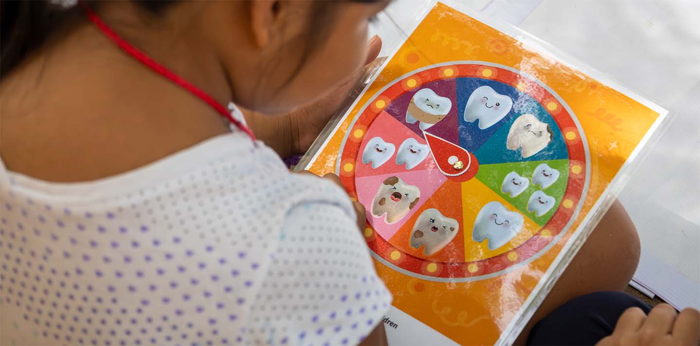 ¿Por qué mi hija o hijo tiene caries si se lava los dientes?
